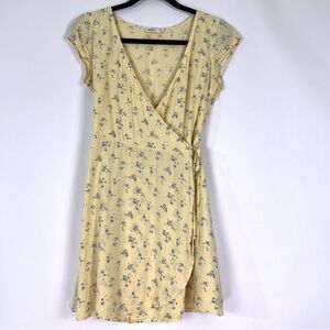 2/$30 Hollister Yellow Wrap Floral Sundress sz XS